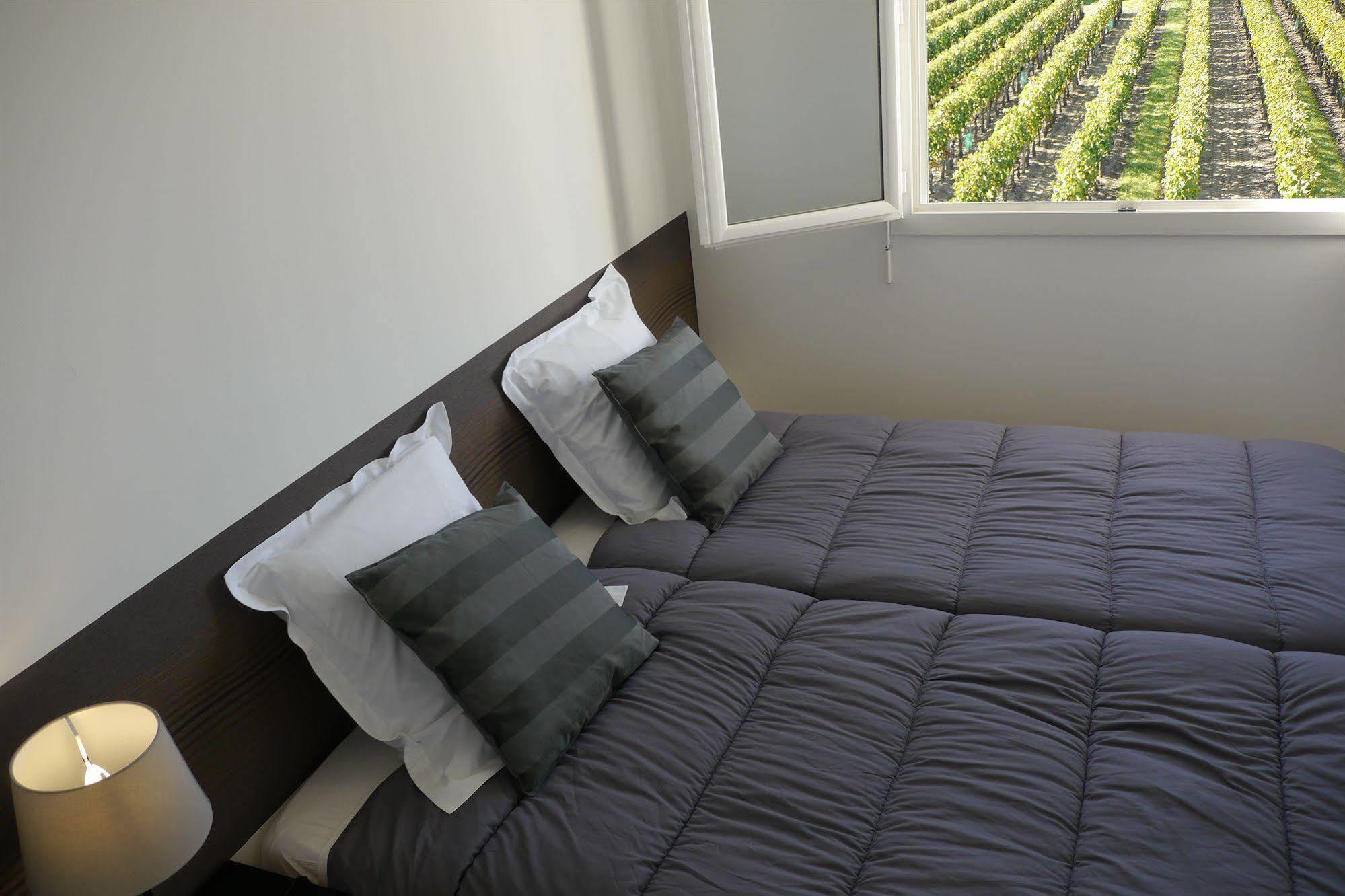 La Residence Les Grands Vignobles リブルヌ エクステリア 写真